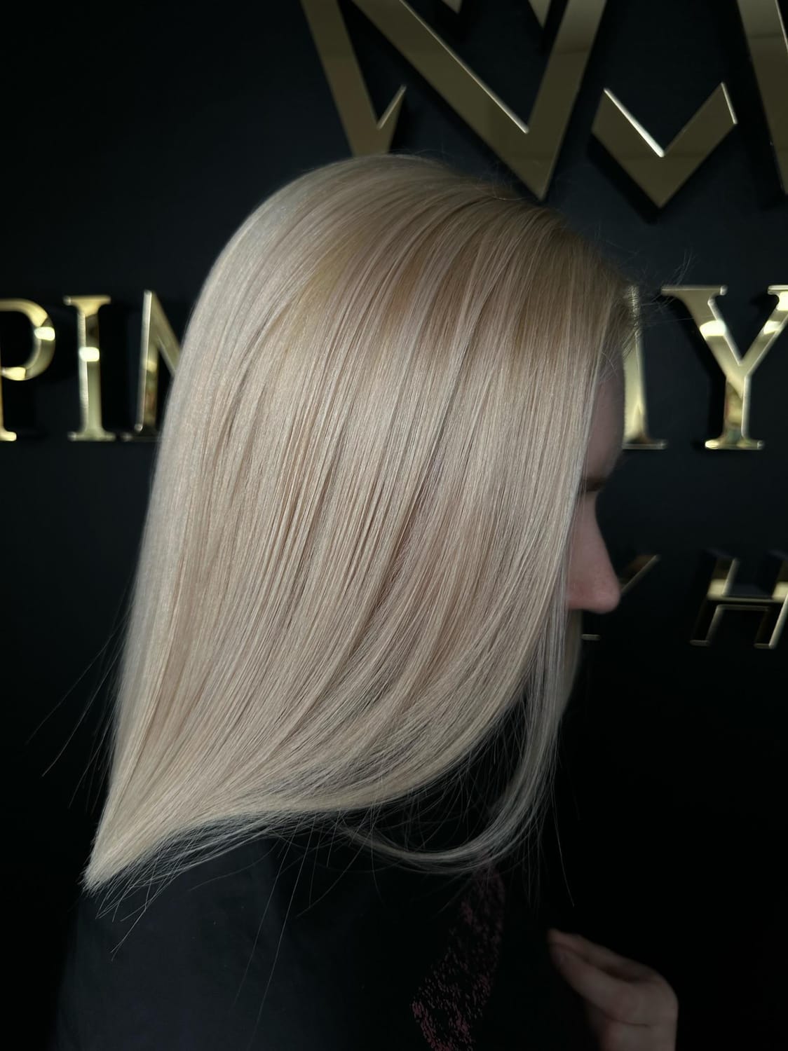 Blond 9
