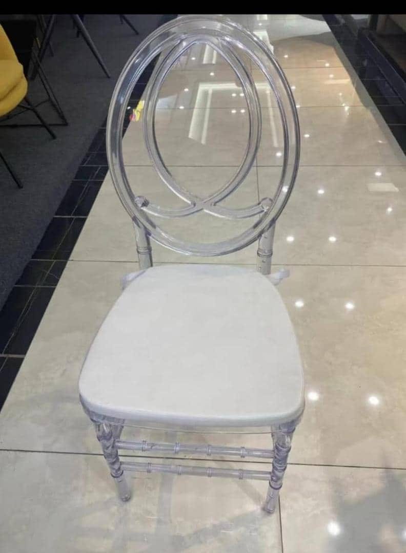 Acrylics transparent chair