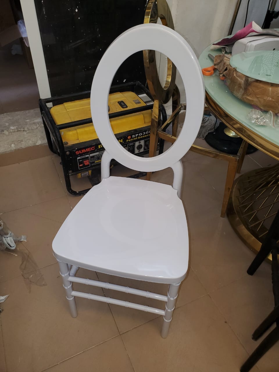 White O back