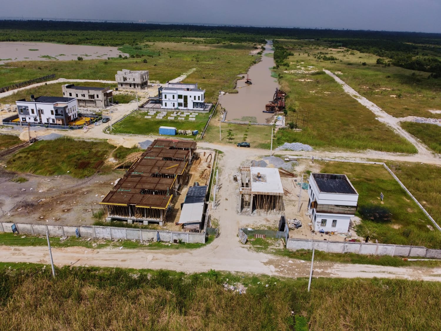 Aerial view of Caribbean Lake City Estate and its lake frontage