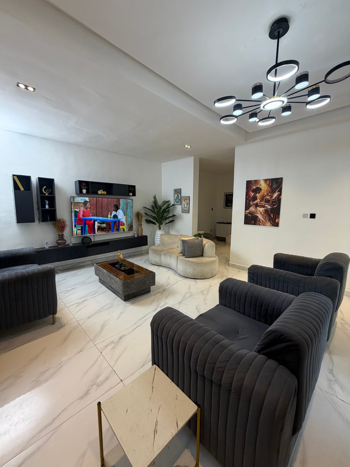 Billet Court apartment interior
