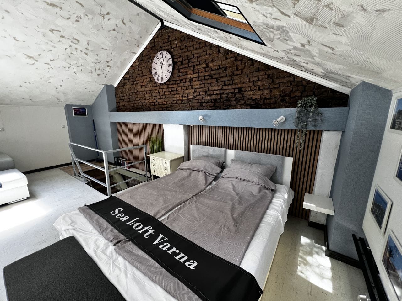 bedroom1 Sea loft varna beach Varna top center