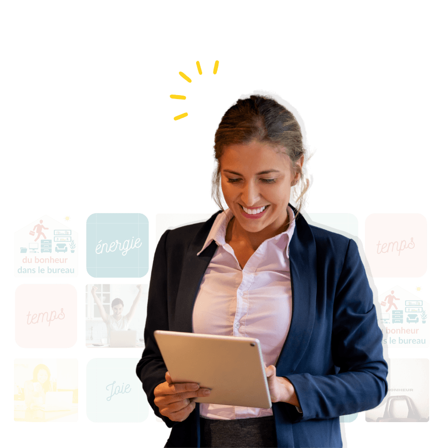 Femme joyeuse tablette masterclass Canva