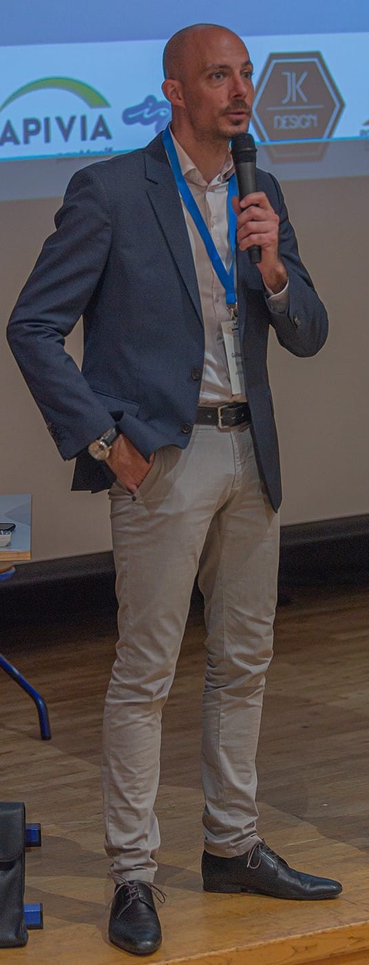 Guillaume Berroy, formateur et coach en prospection B2B lors d’une intervention professionnelle