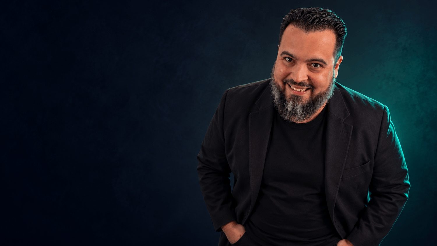José Luis Bustillos, facilitador del taller