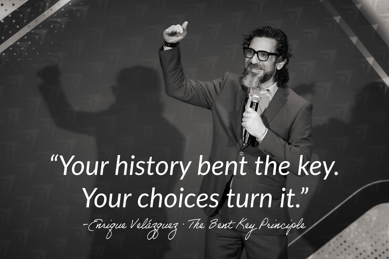Enrique Velázquez, Bent Key Principle. International Maxwell Conference, Dallas, Texas, March 2026.