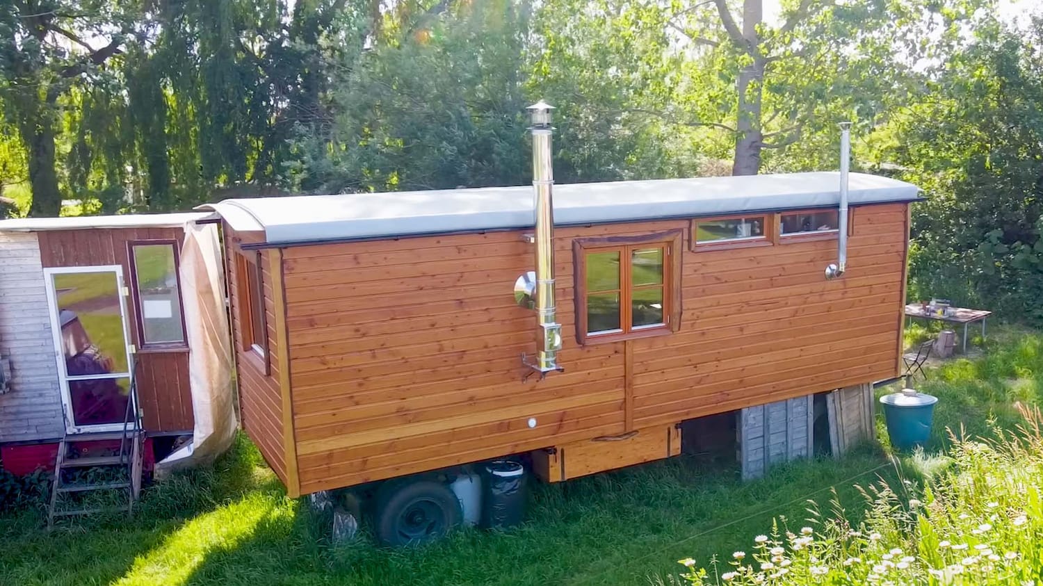 Selbst gebauter Bauwagen in Eigenregie in Mecklenburg-Vorpommern