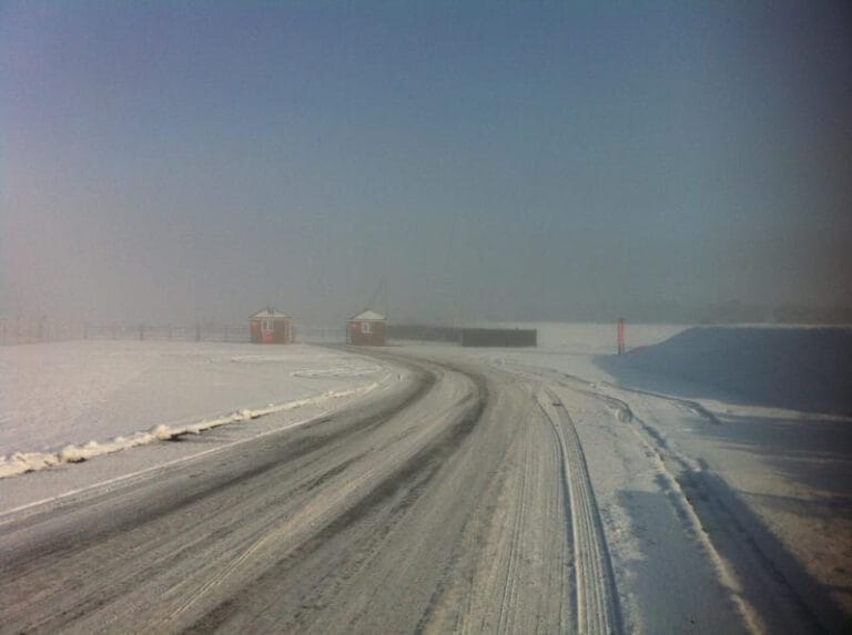 2013年1月 オートスポーツ取材 雪のスネッタートンサーキット