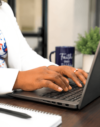 Social media content that attracts clients