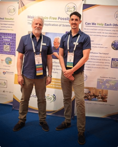 Steven Blake, founder of OldPain2Go, with Peter Dennis at the 2024 IASP World Congress.
