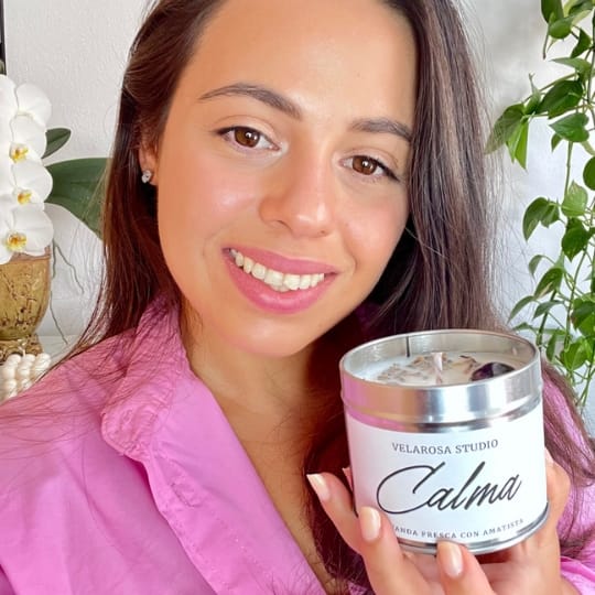 Rosalía Castro, creadora de Velarosa Studio