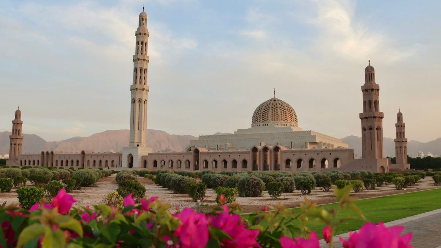 Sultan Qaboos Grand Mosque, Muscat