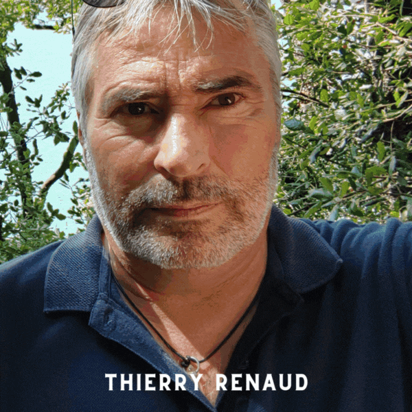 À PROPOS DU PRATICIEN