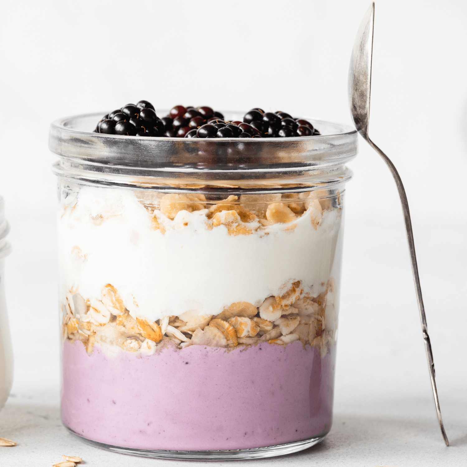 7 Easy Healthy Snacks for Busy Moms - No-bake energy balls recipe for postpartum energy. Click to get the full snack plan at Rise with Anna.