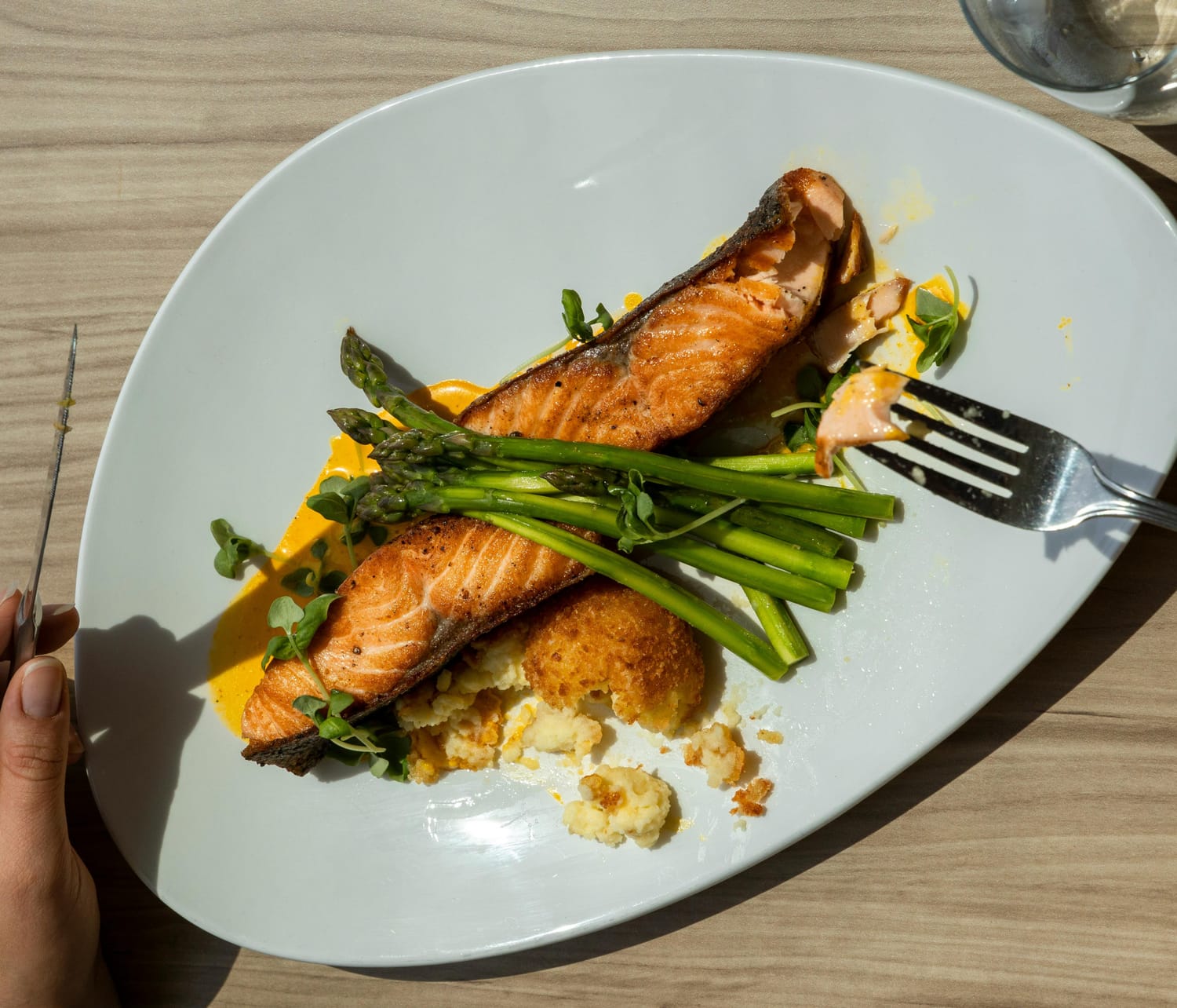 Honey Garlic Salmon & Asparagus