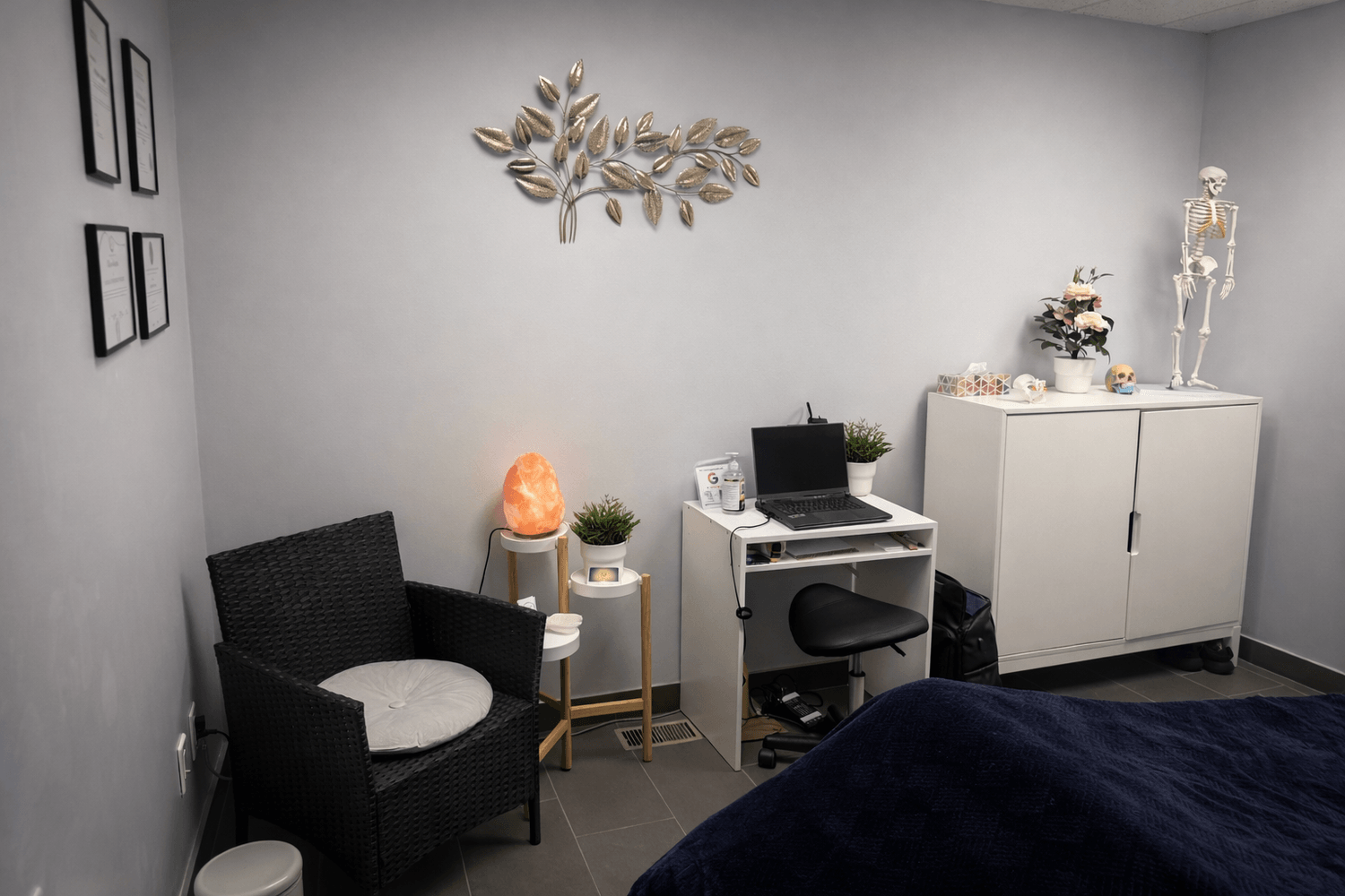 Waiting area at Nadine Flundra Massage and Osteopathy, Calgary Alberta