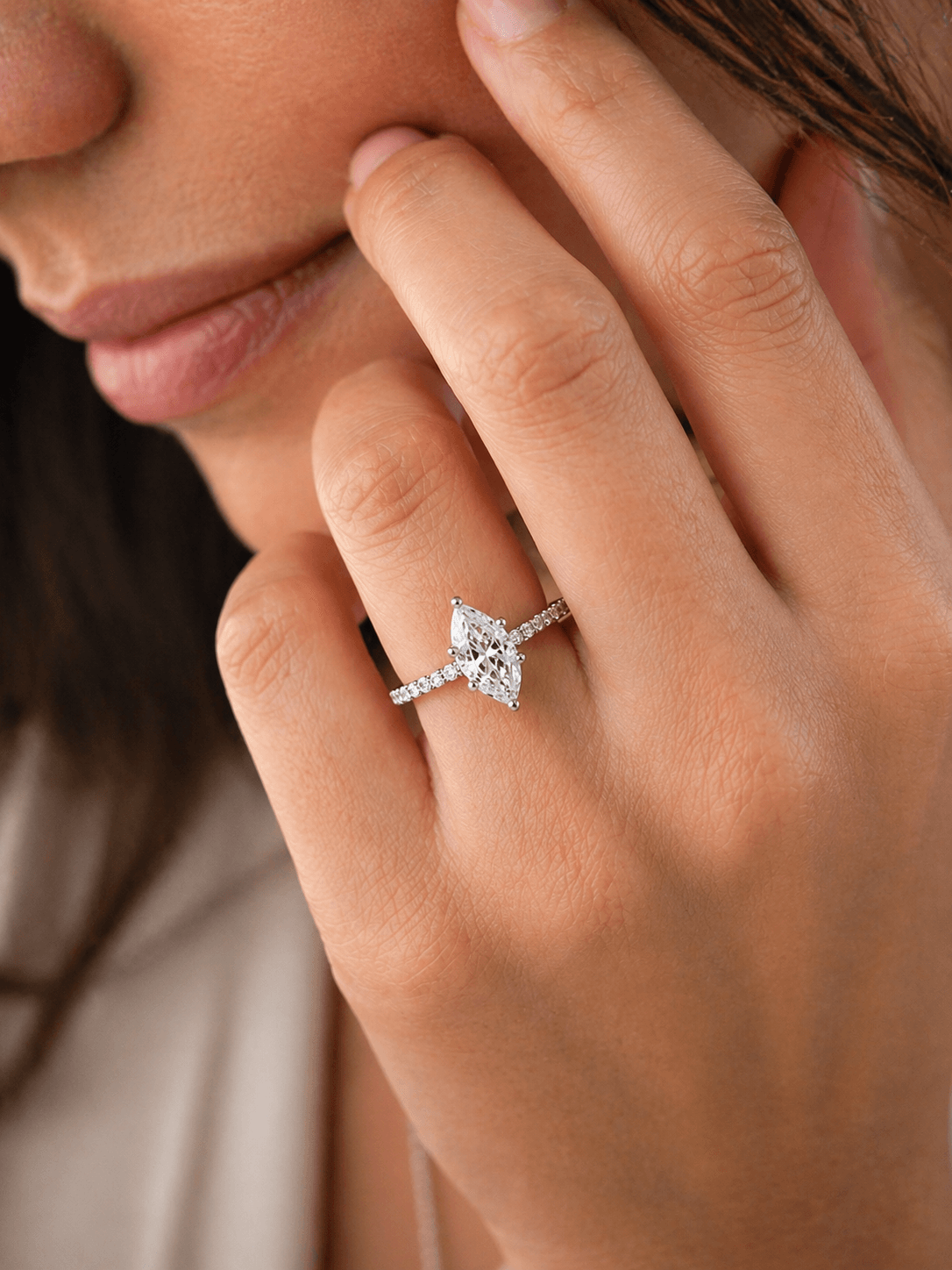 Anillo Zircón de la Corona vista 2
