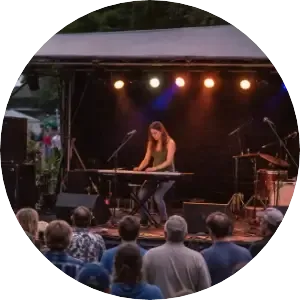 Testimonial Portrait - Lina