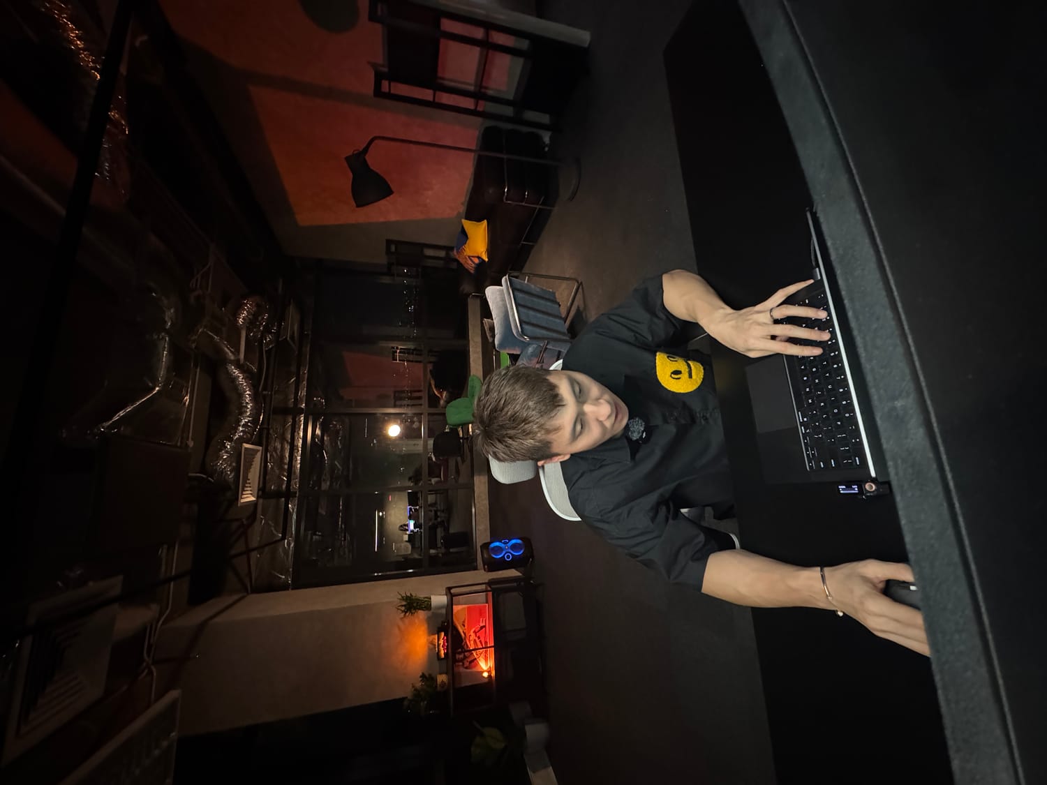 Valen at his trading desk