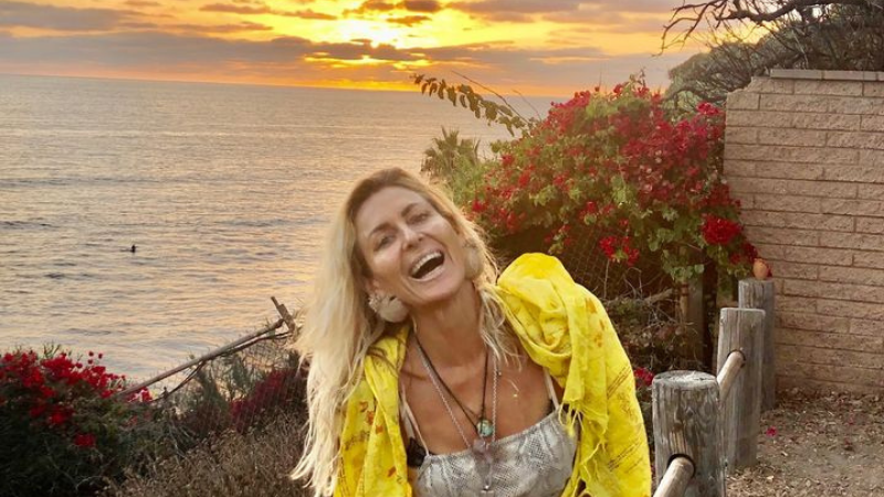 Sunshine Sea Heals