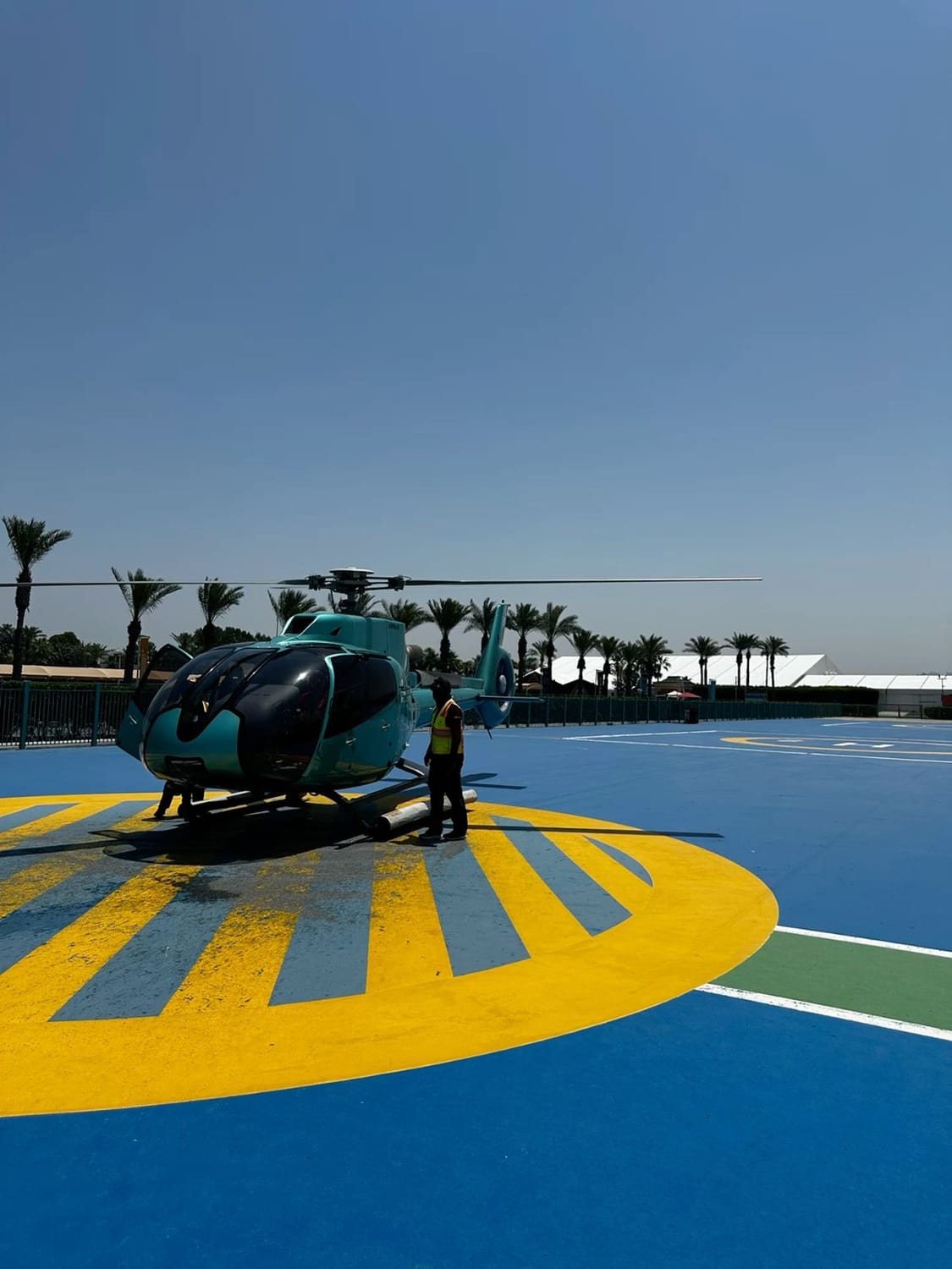 Abu Dhabi Helicopter Flight Experience