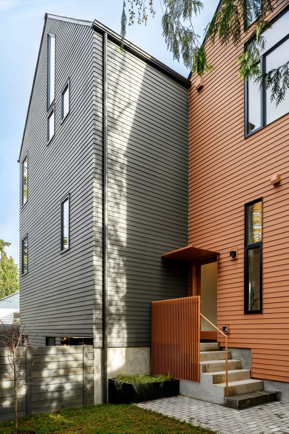 maple leaf residences
