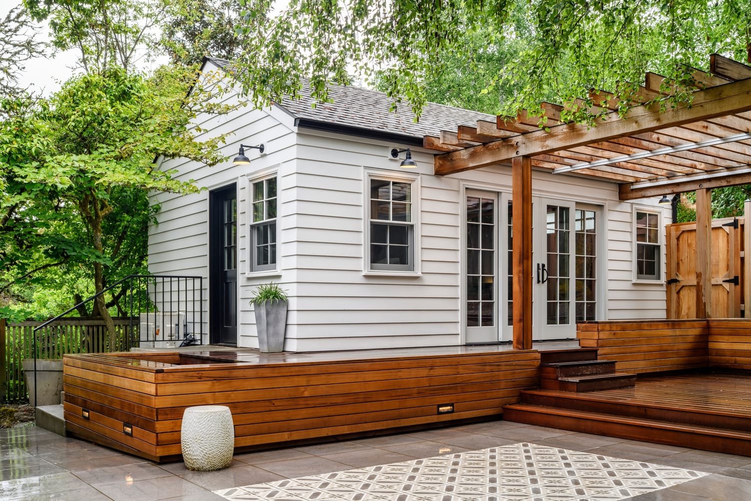 summit loop residence