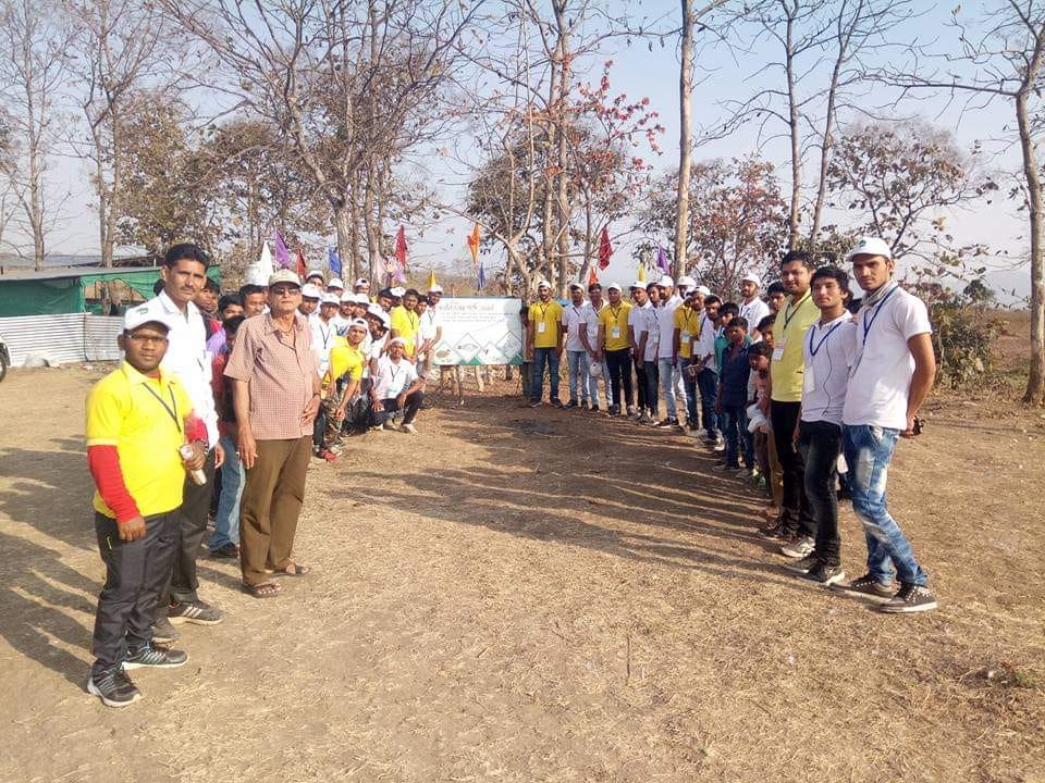 Hitech Kisani Amit Bamoriya Pearl and Mushroom Farming