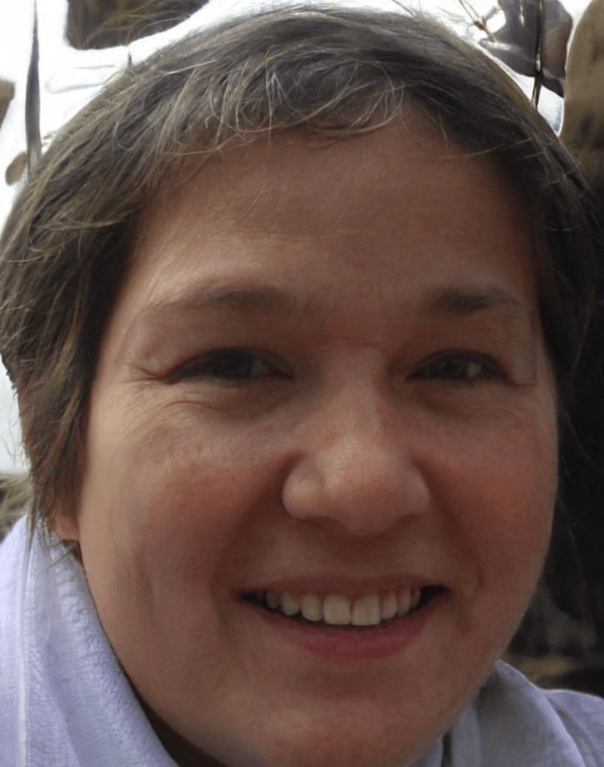 Claire R.