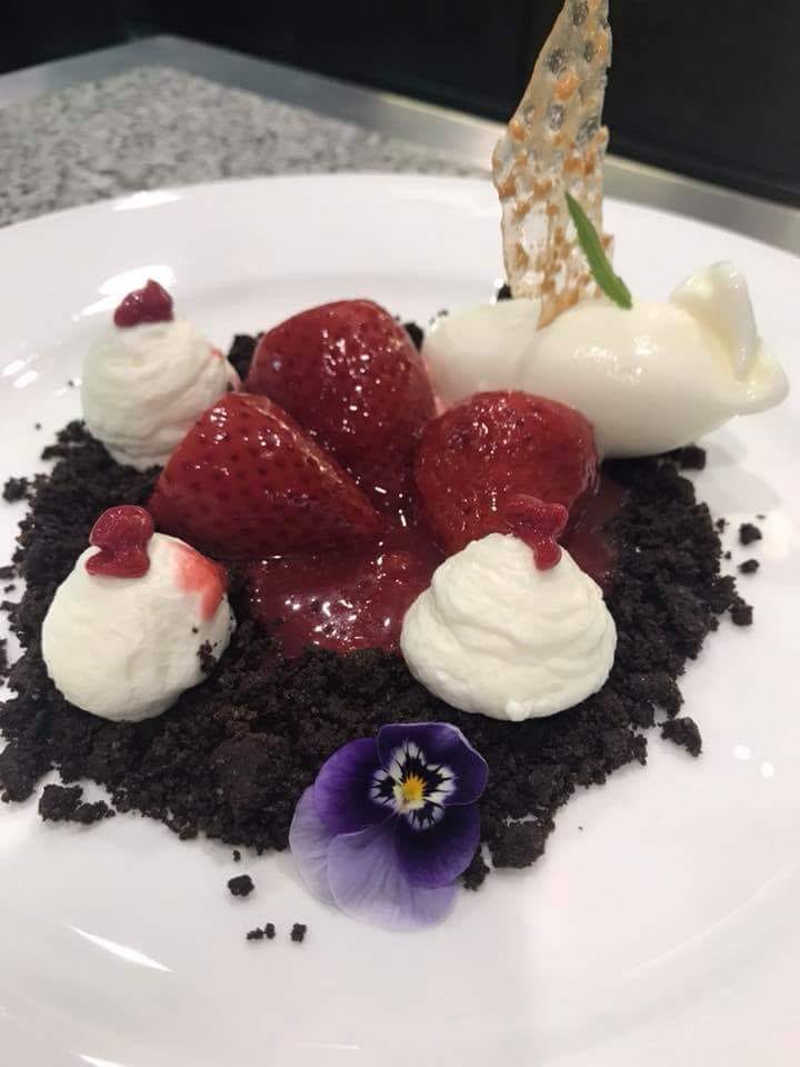 Villa dining experience with Pura Vida Private Chef