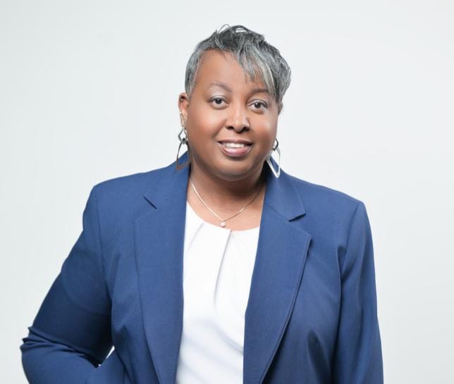 LaShawn Dobbins, Founder and Principal Consultant of FEDS Group LLC
