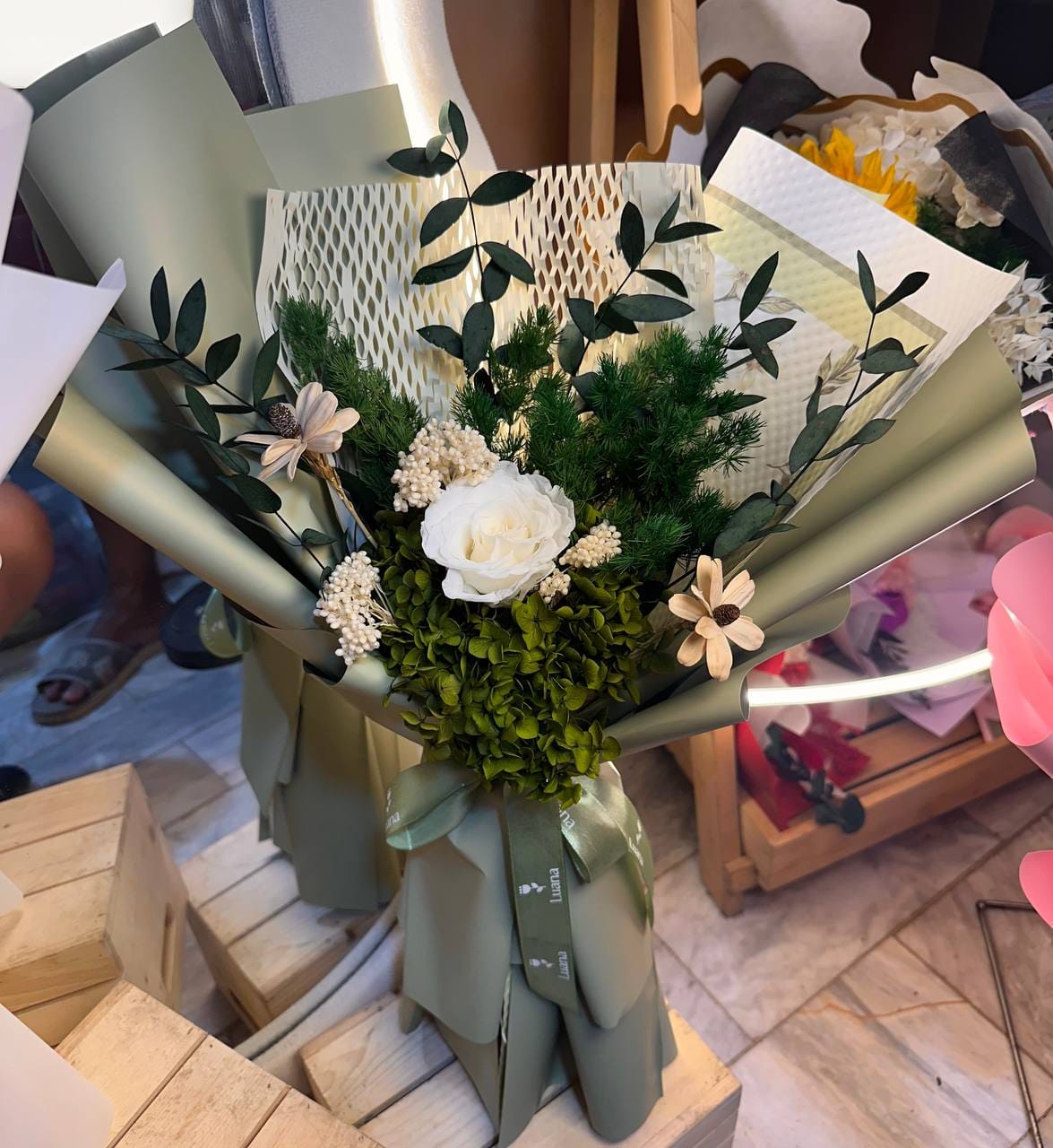 Luana boutique preserved flower display