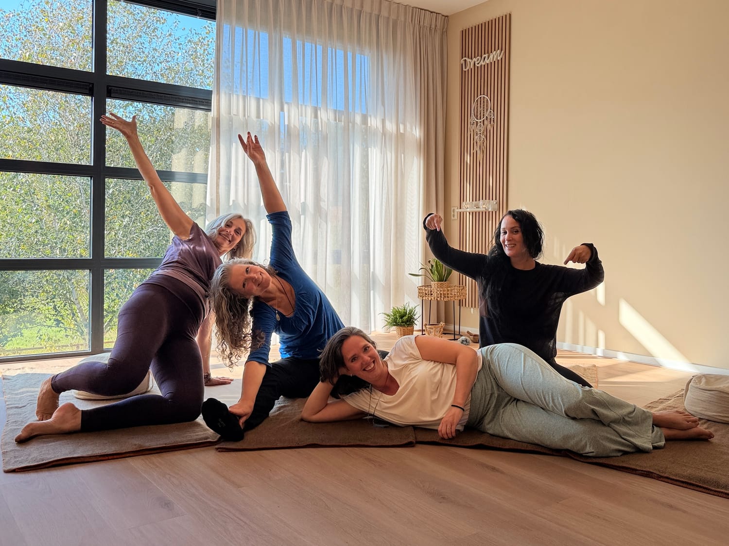Het docententeam van Yoga Studio Heerde-Epe