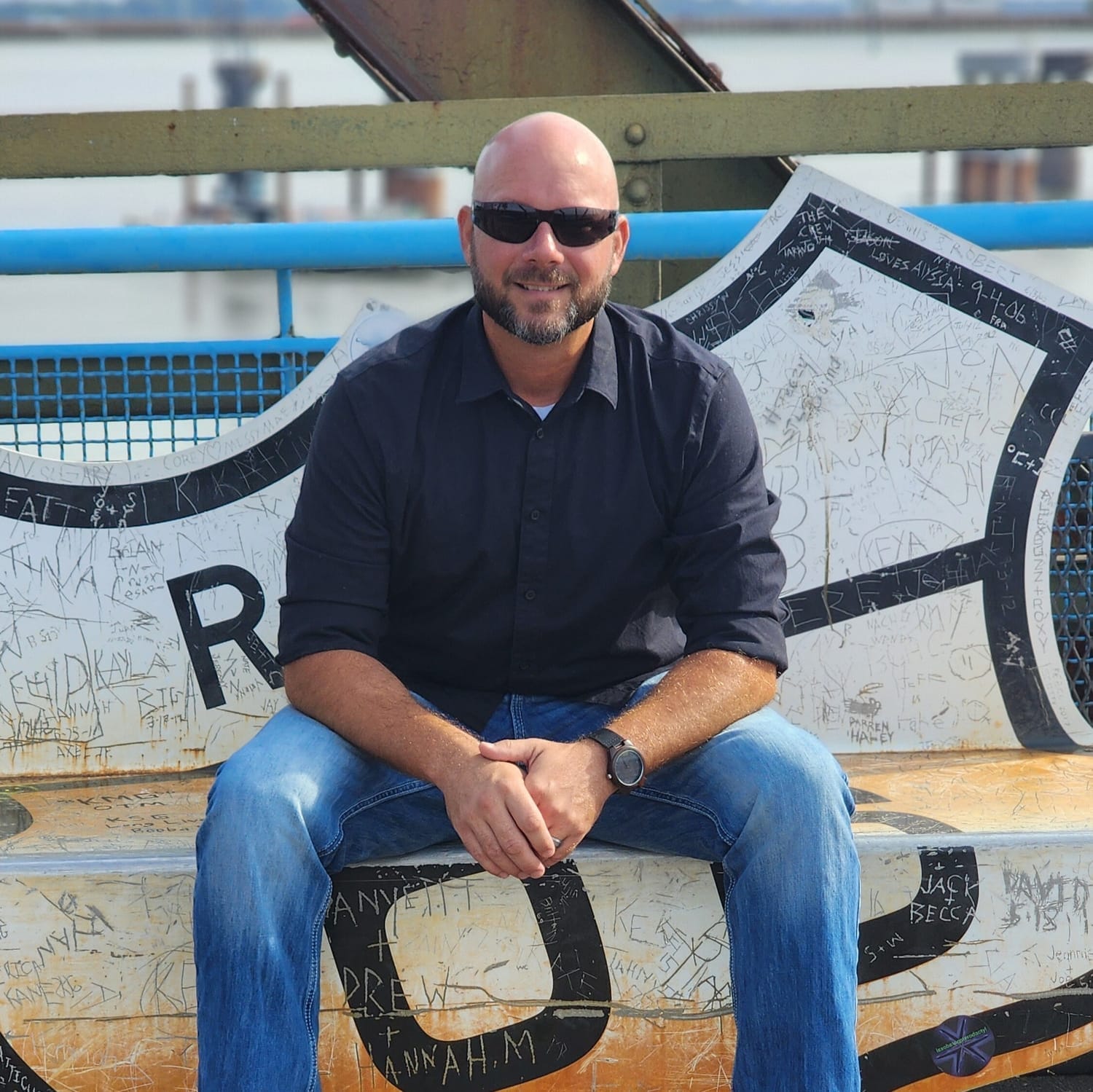 James Pipes teaching how to start earning daily commissions