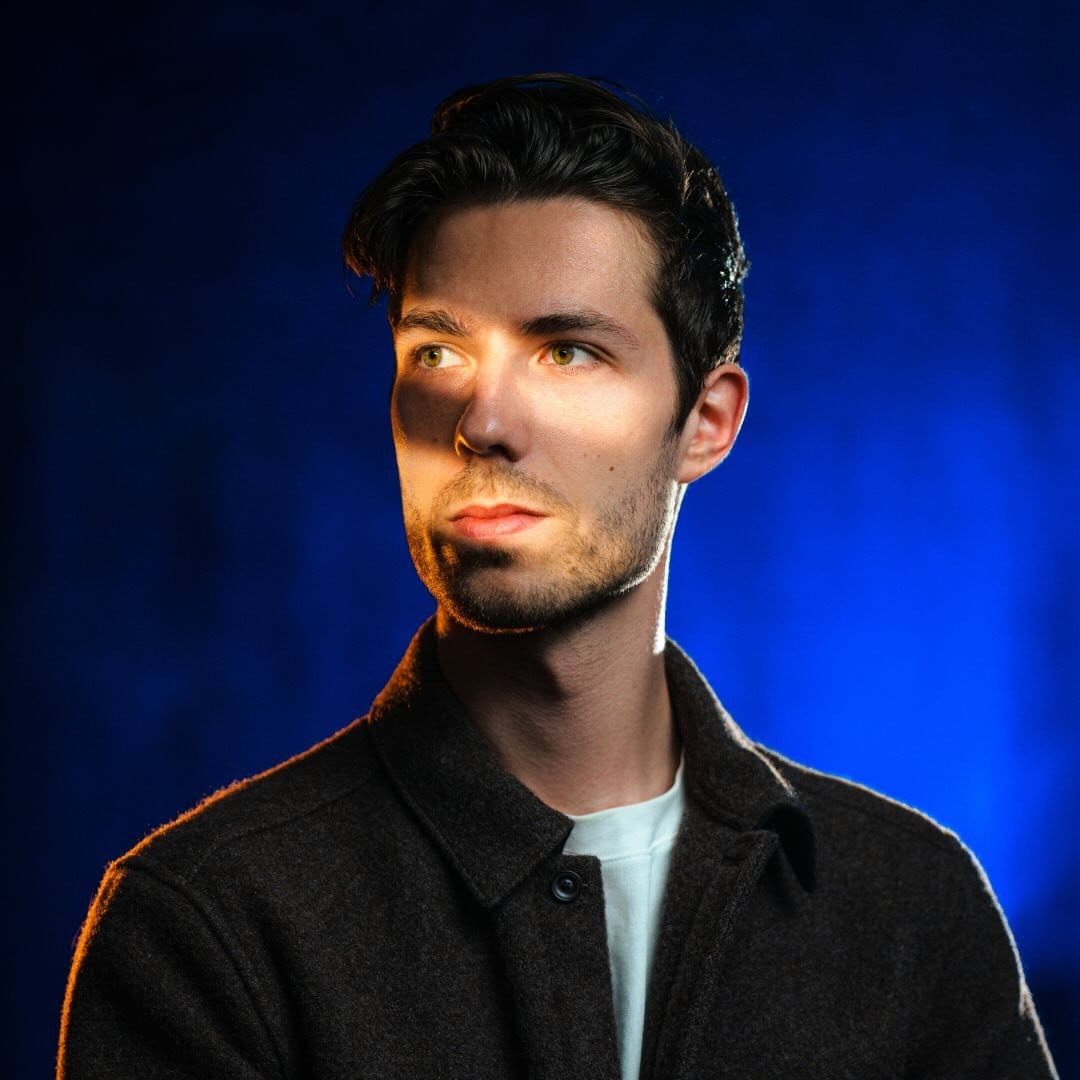 Charles, intervenant vidéo