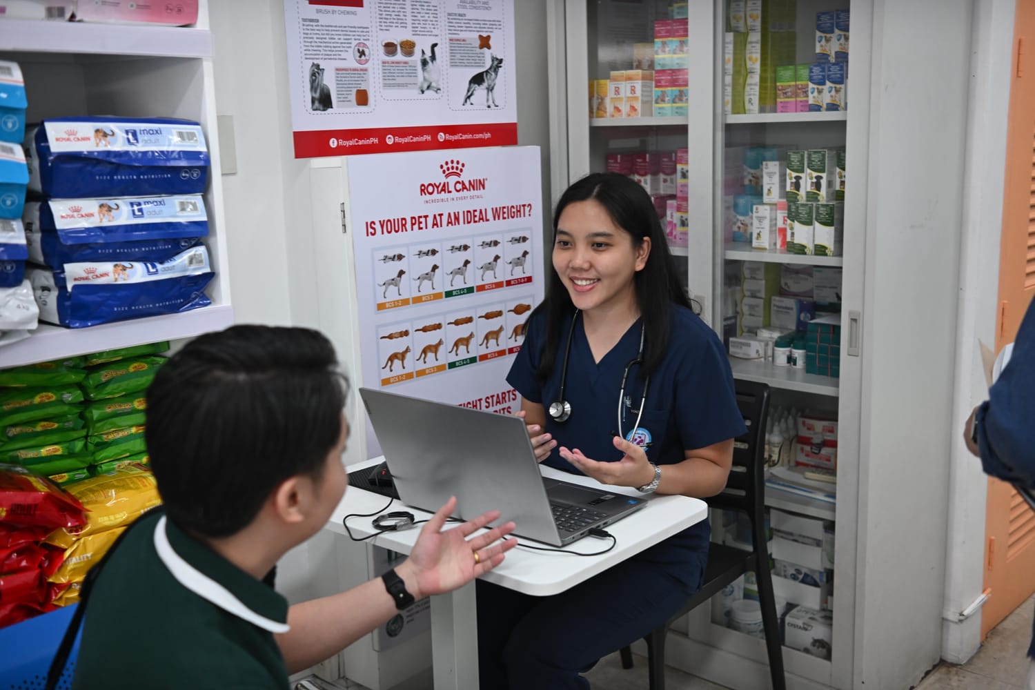 Consultation at Estacion Animales Clinica Veterinaria