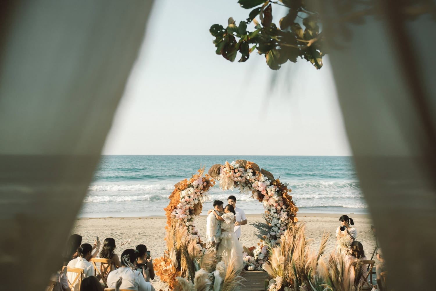 Intimate beach wedding detail 04