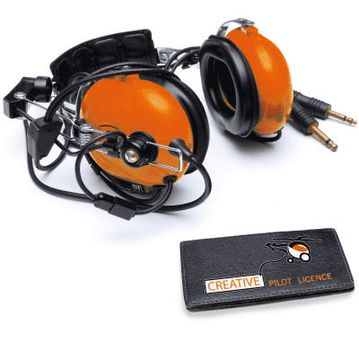 Kreativ-Pilotin: Headset und Creative Pilot License