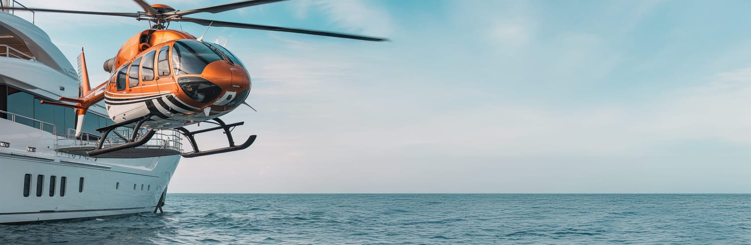 Heli über dem Meer mit dem Spruch: Worauf man seinen Fokus richtet, das wird wahr.