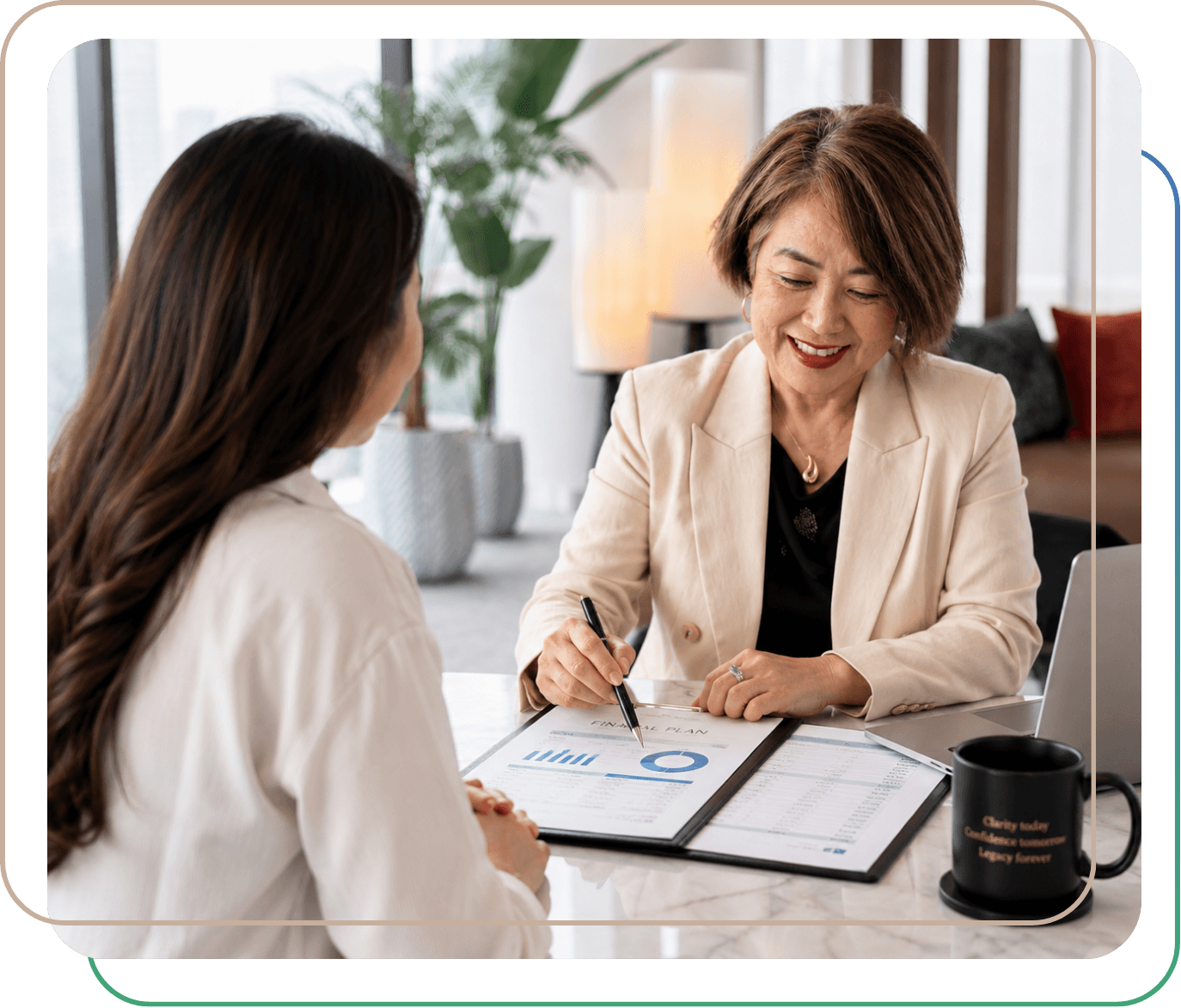Tere Groyon in conversation with a client
