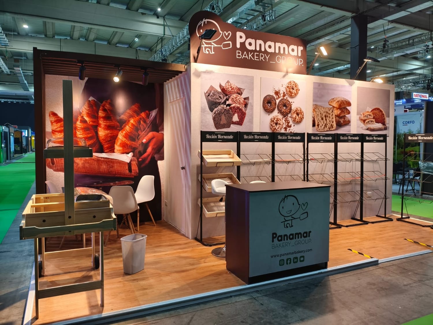 Stand Food Service 5