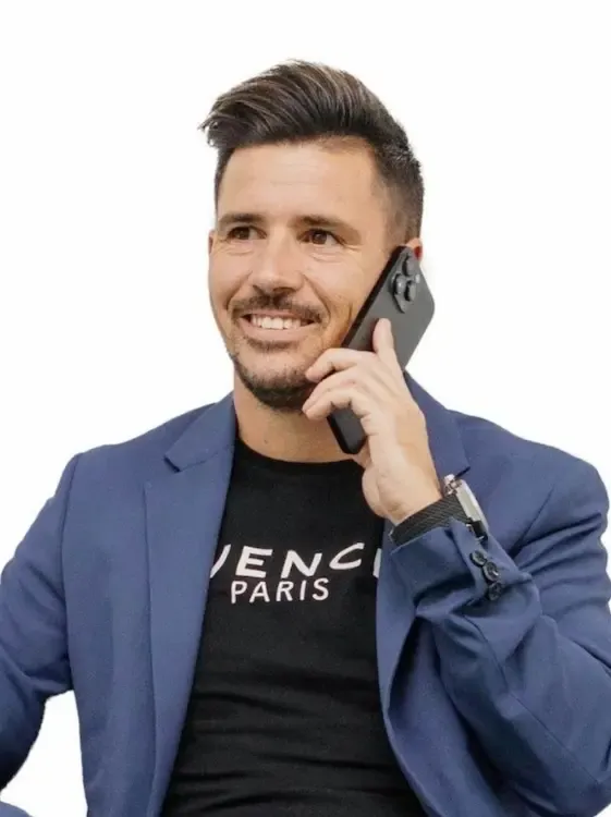 Jairo Robles, broker Remax Vetusta I y II