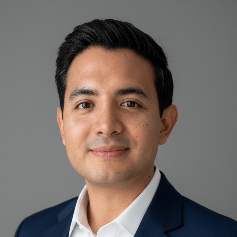 Armando Alamilla, asesor inmobiliario especialista en impuestos