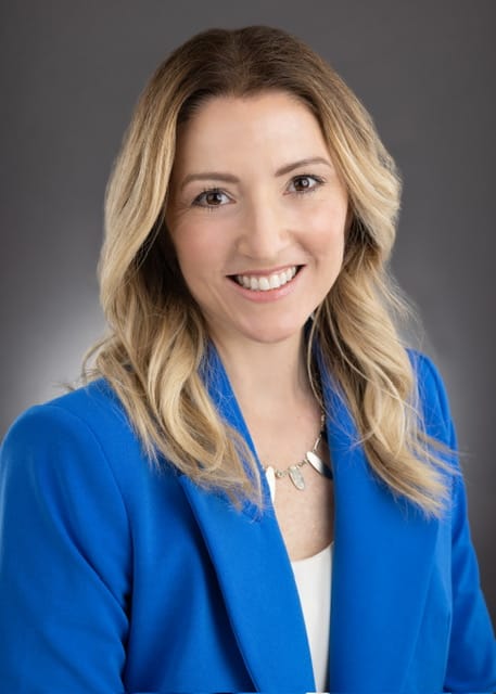 Dr. Sara Vernon, Pharm.D., clinical pharmacist collaborating with Nutri Life Adventure