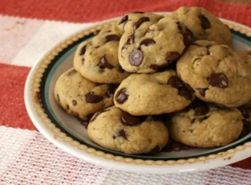 Gluten-free chocolate chip biscuits