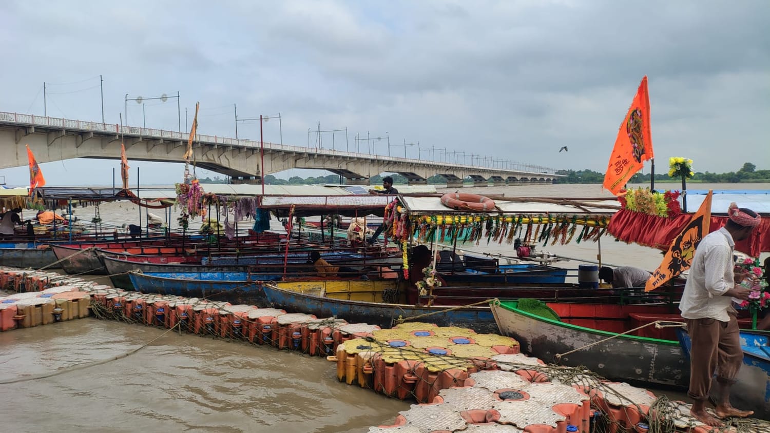 Saryu River Ghats and Maha Aarti