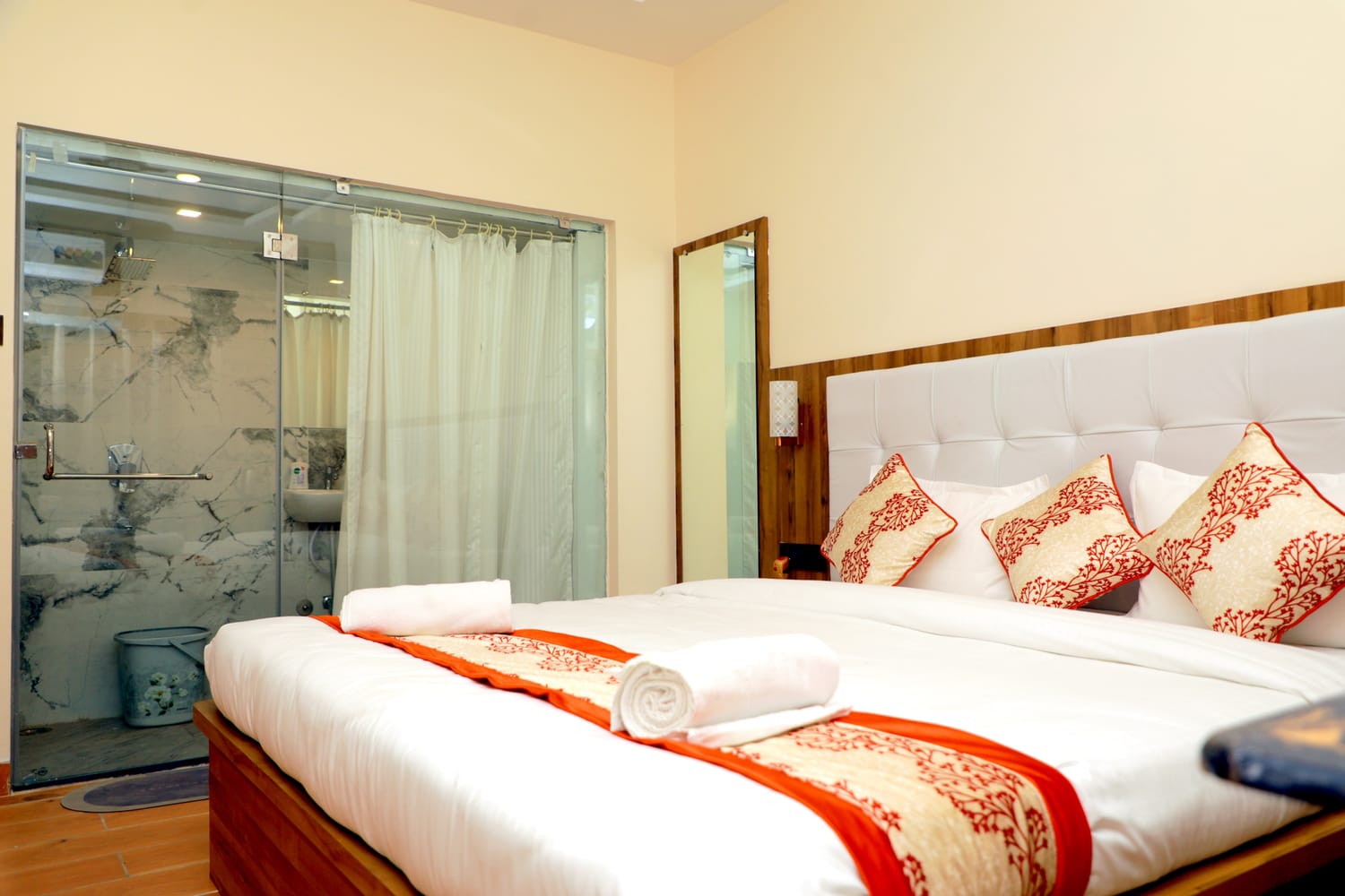 Deluxe Room View 2