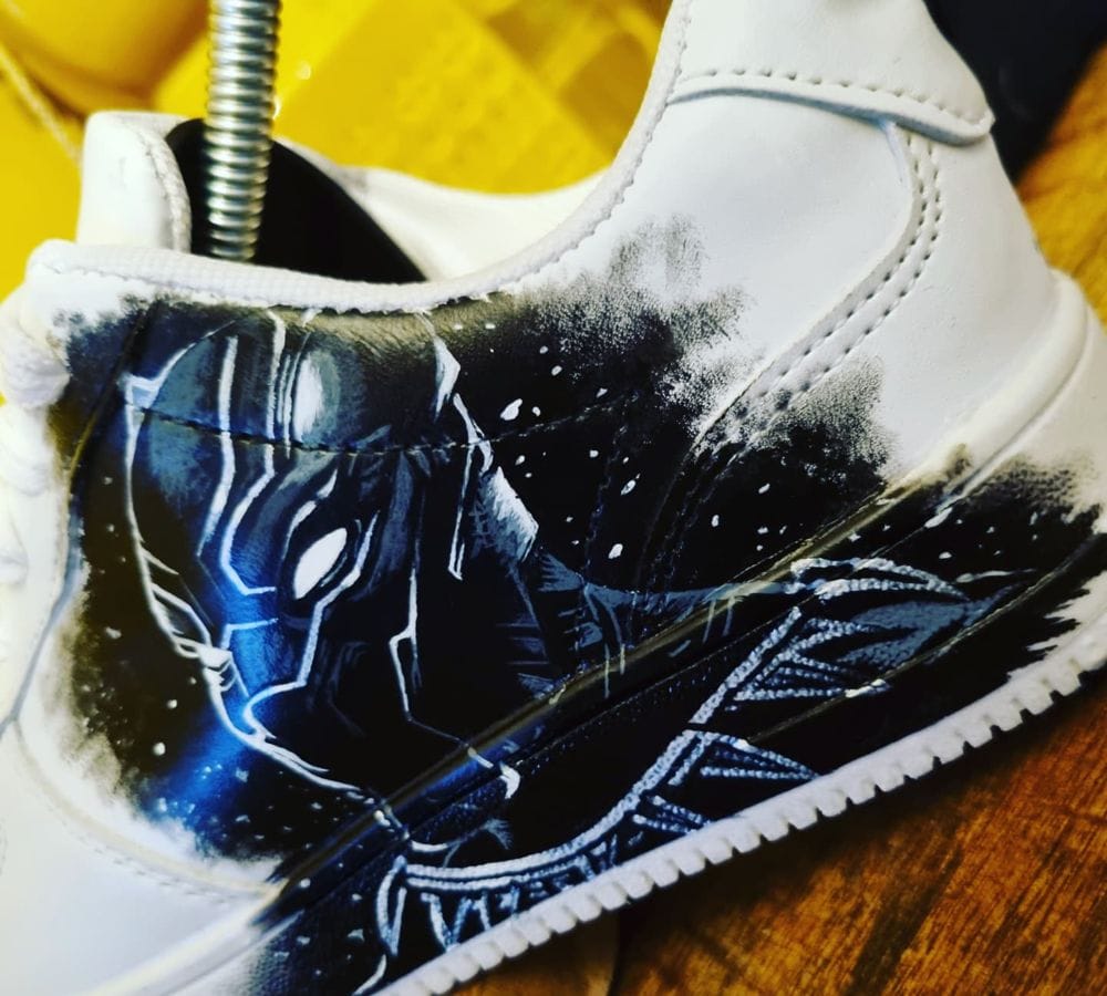 Sneakers customisées DLA Custom