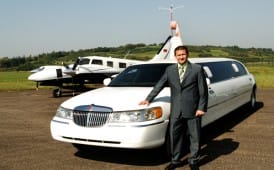 Stretchlimousine für den Flughafentransfer ab Freiburg