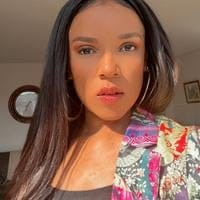 Gina T.